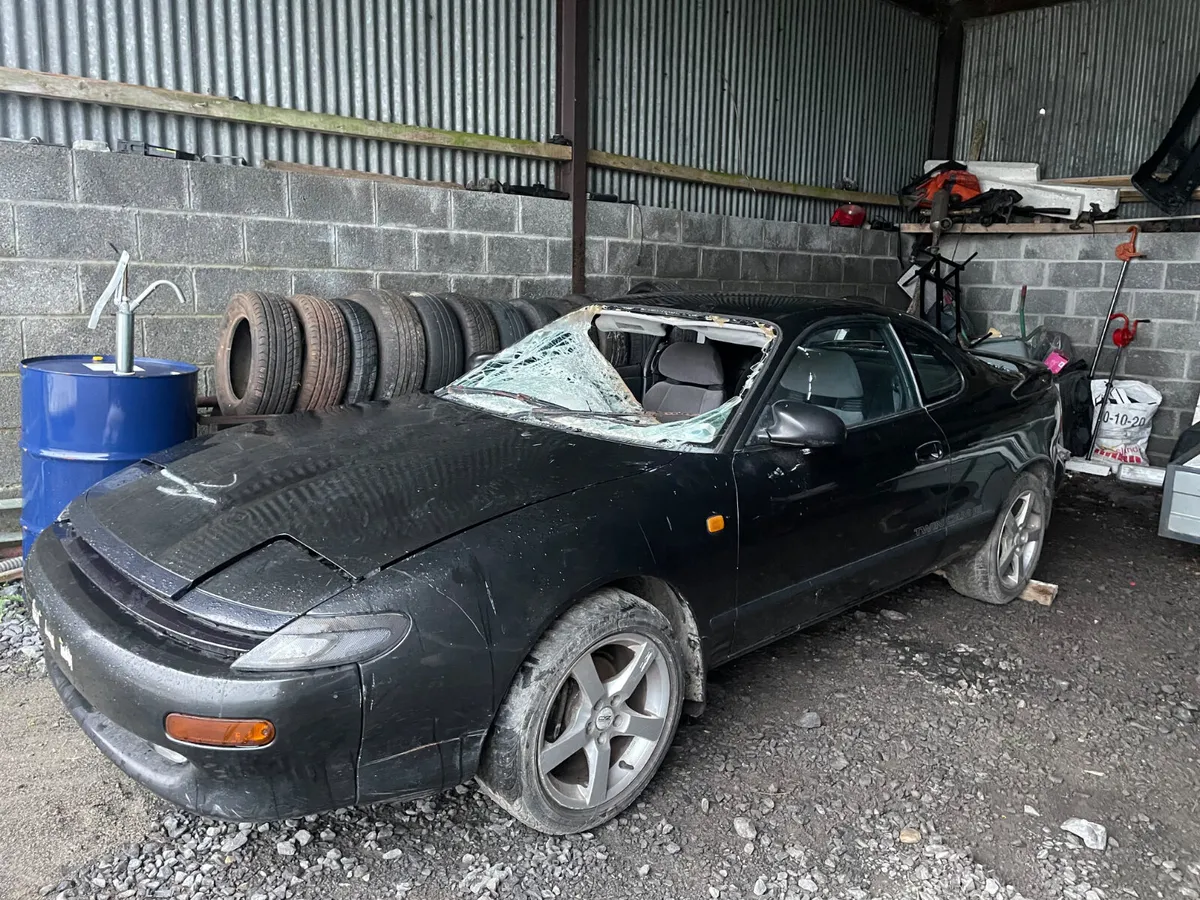 Toyota Celica 1991 2.0 gtr for parts - Image 3