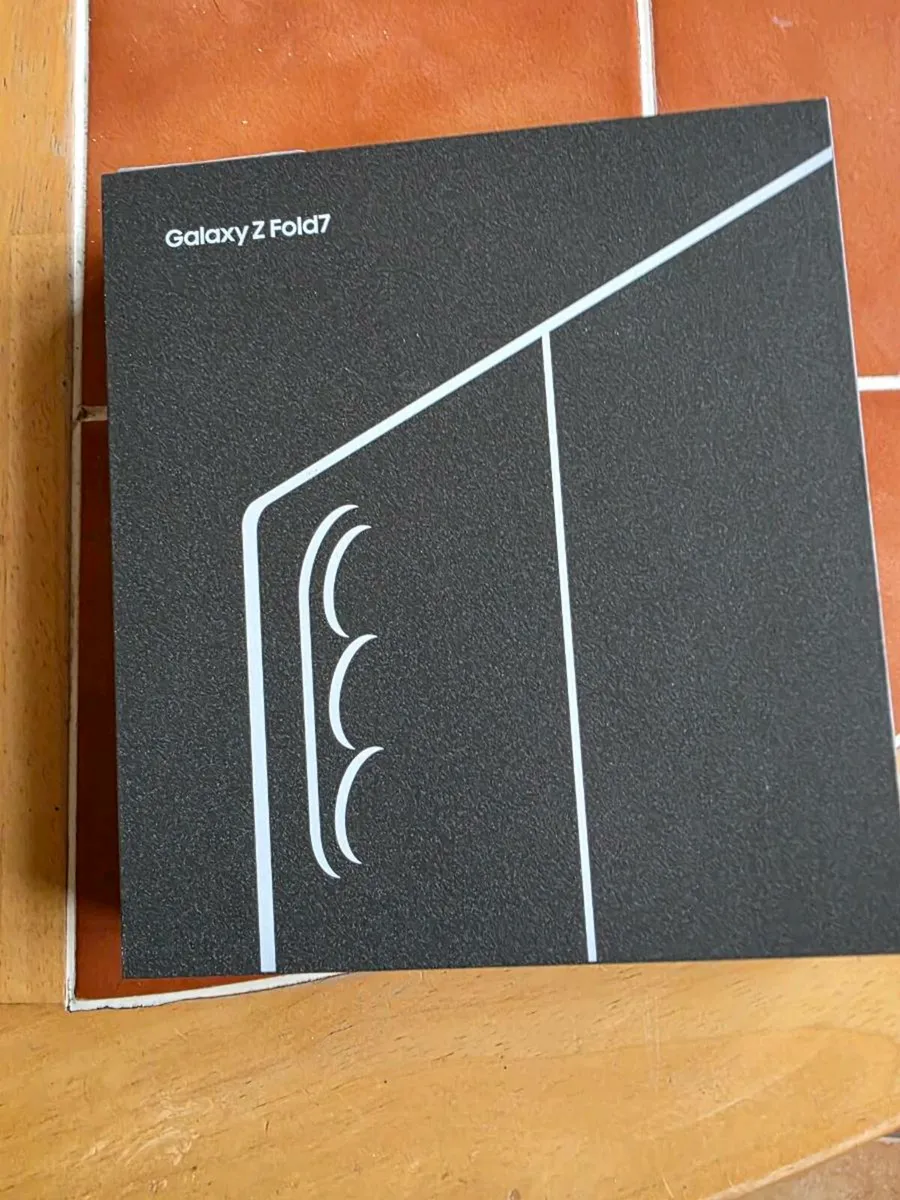 Samsung Galaxy Z Fold 7 512GB - Image 1