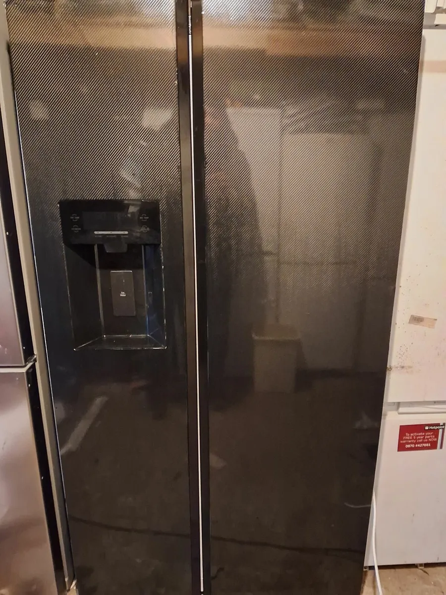 0874085106 EX DISPAND AMERICAN FRIDGE AND FREEZER - Image 1