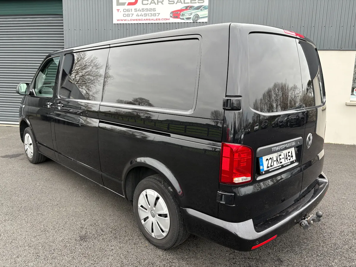 221 Volkswagen Transporter T6 LWB Trendline 2.0TDI - Image 3