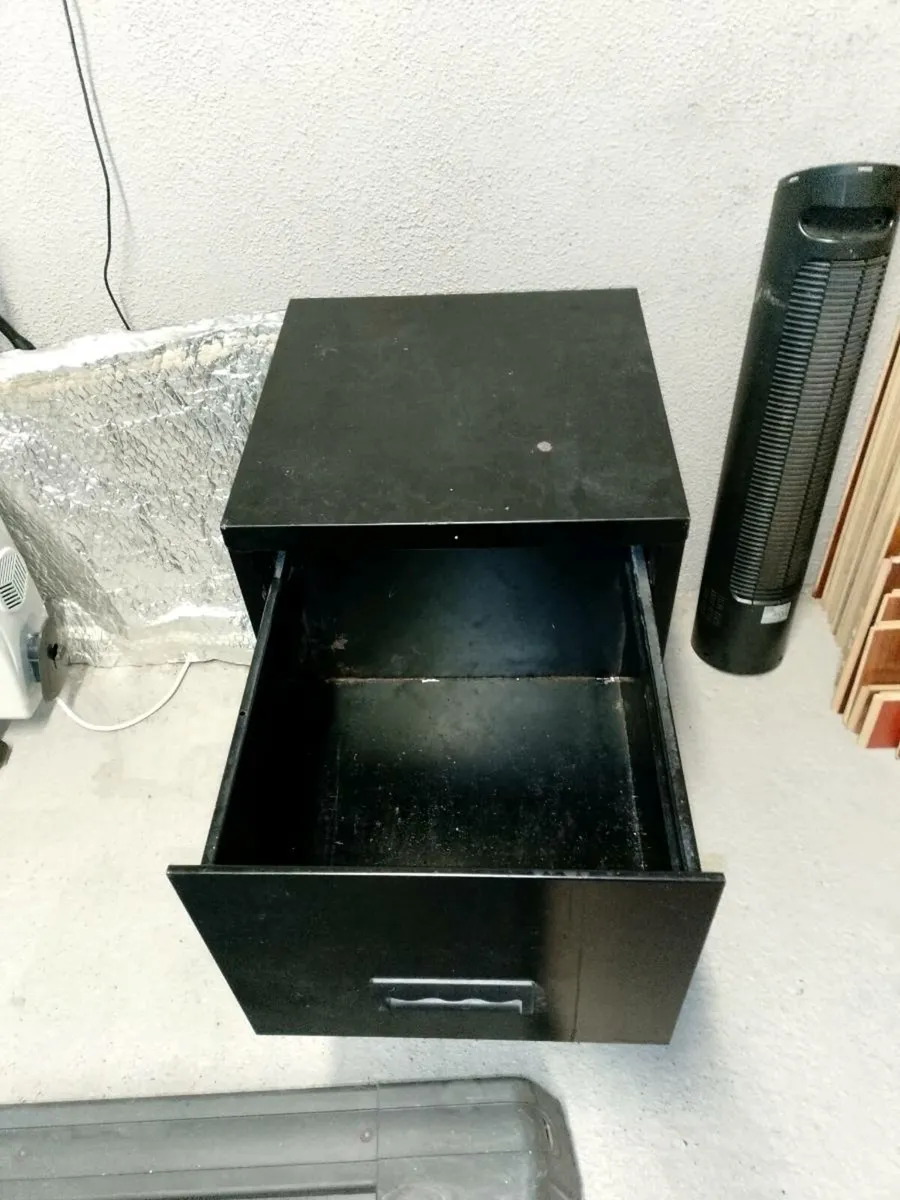 Filing cabinet - Image 3