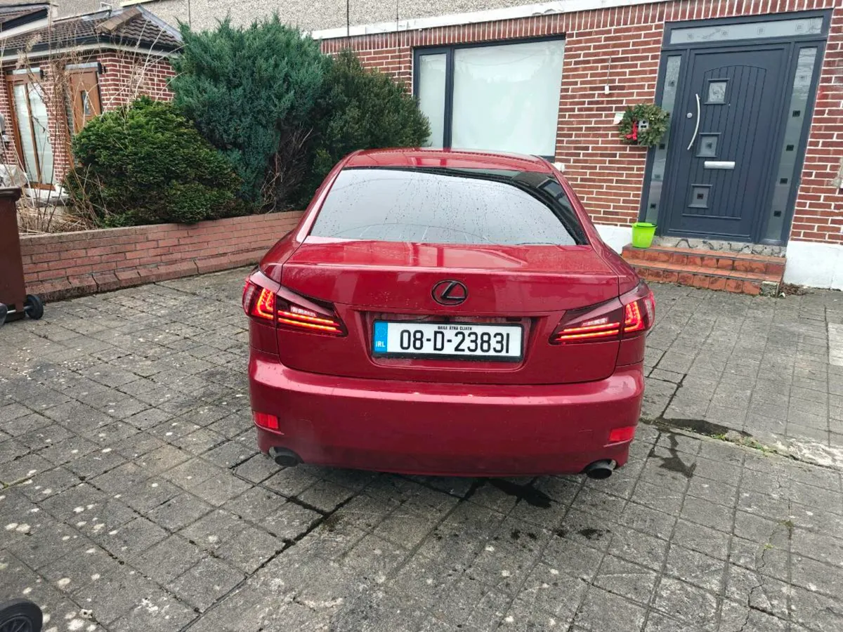 Lexus IS 250 - runs & drives perfect - Image 3