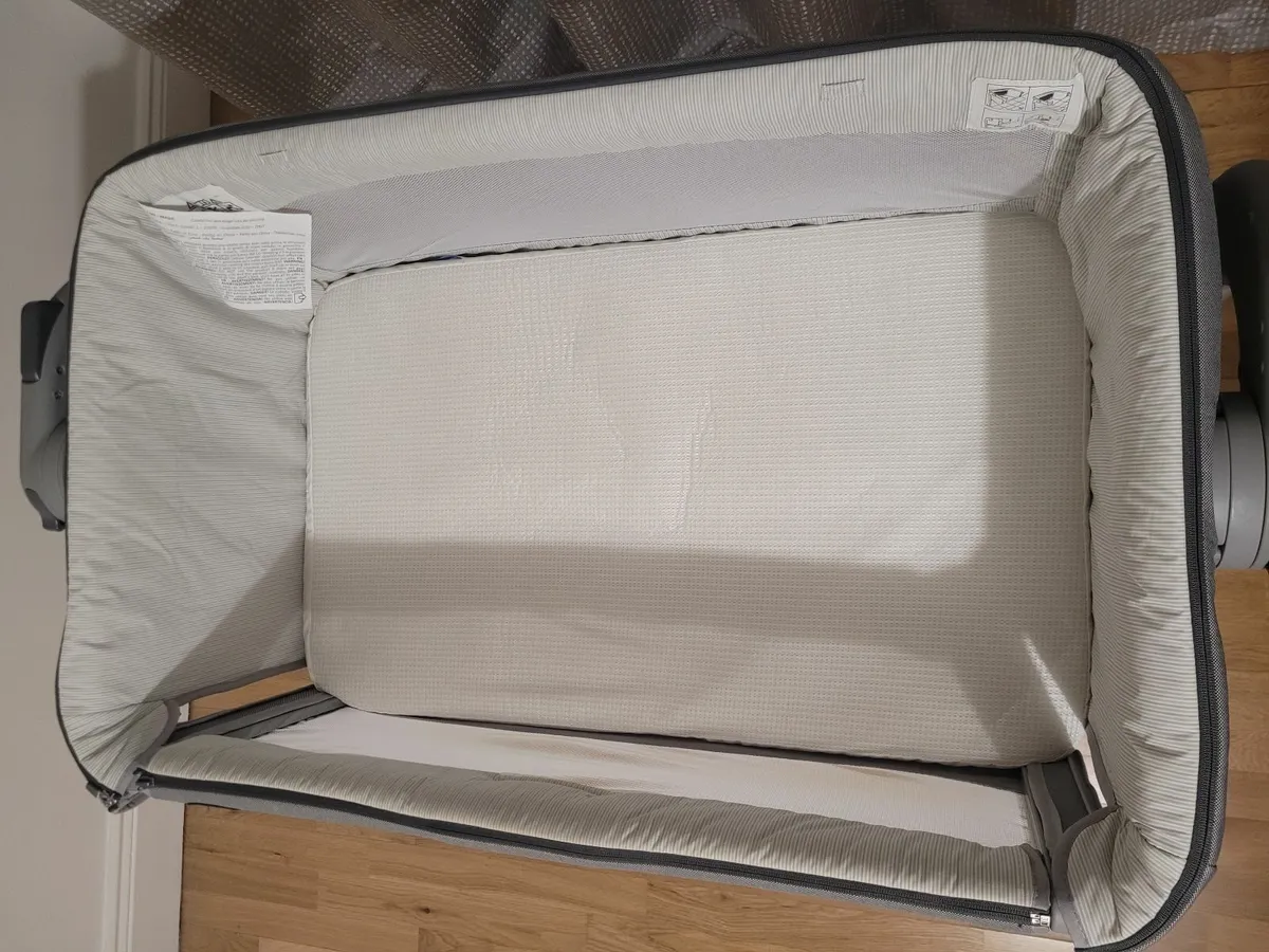 Chicco Next 2 Me Magic - Image 2