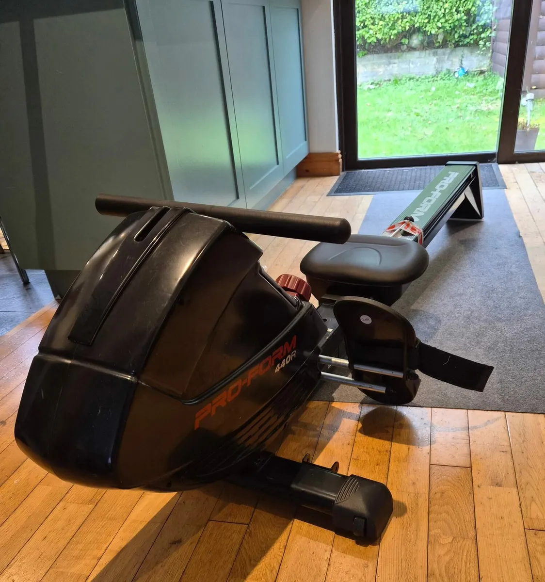 Rowing machine - Image 1