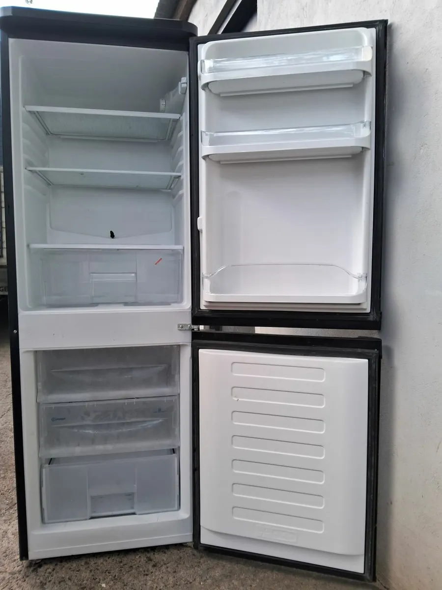 0874085106 FRIDGE AND FREEZER - Image 2