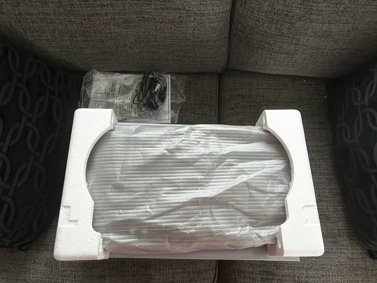 DDJ-FLX4 & Sony GTK Speaker - Image 2