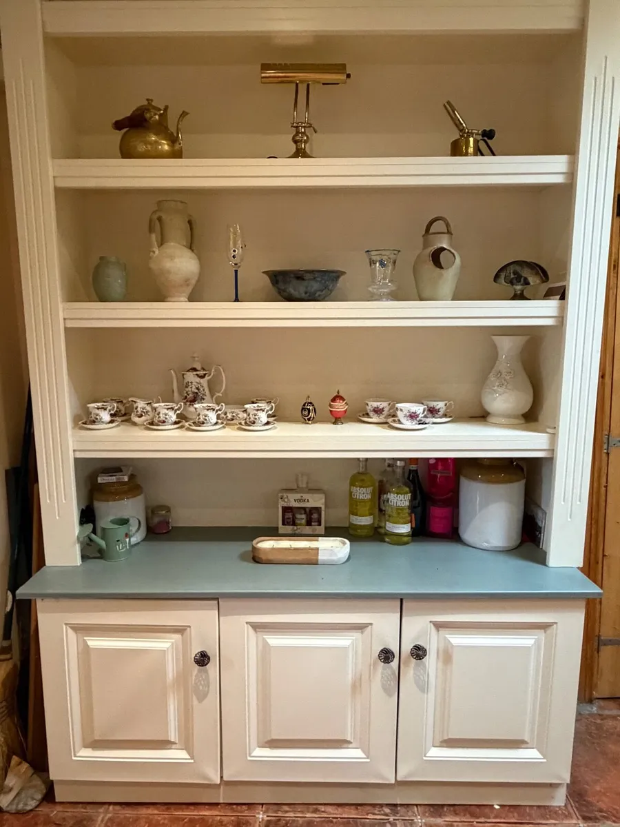 Dresser / wall unit - Image 1