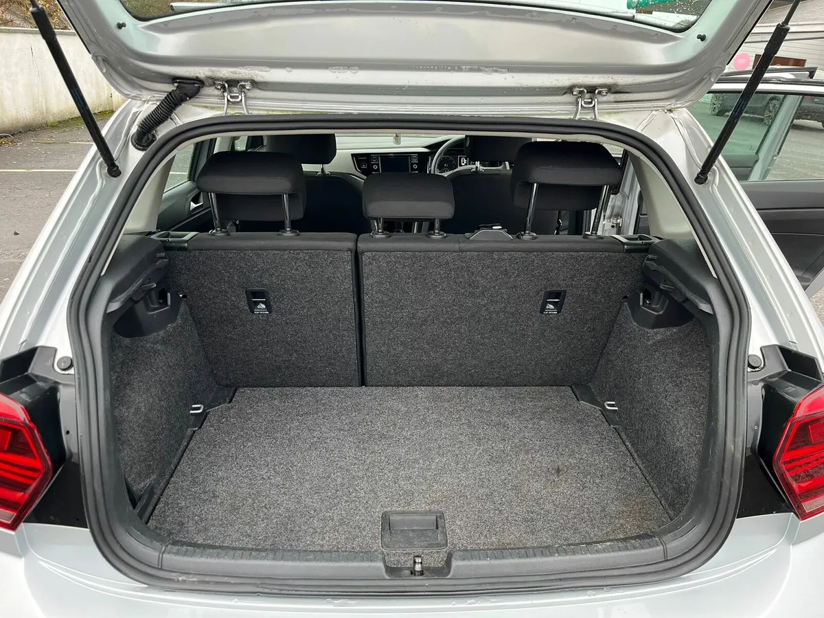 VW POLO - Image 4