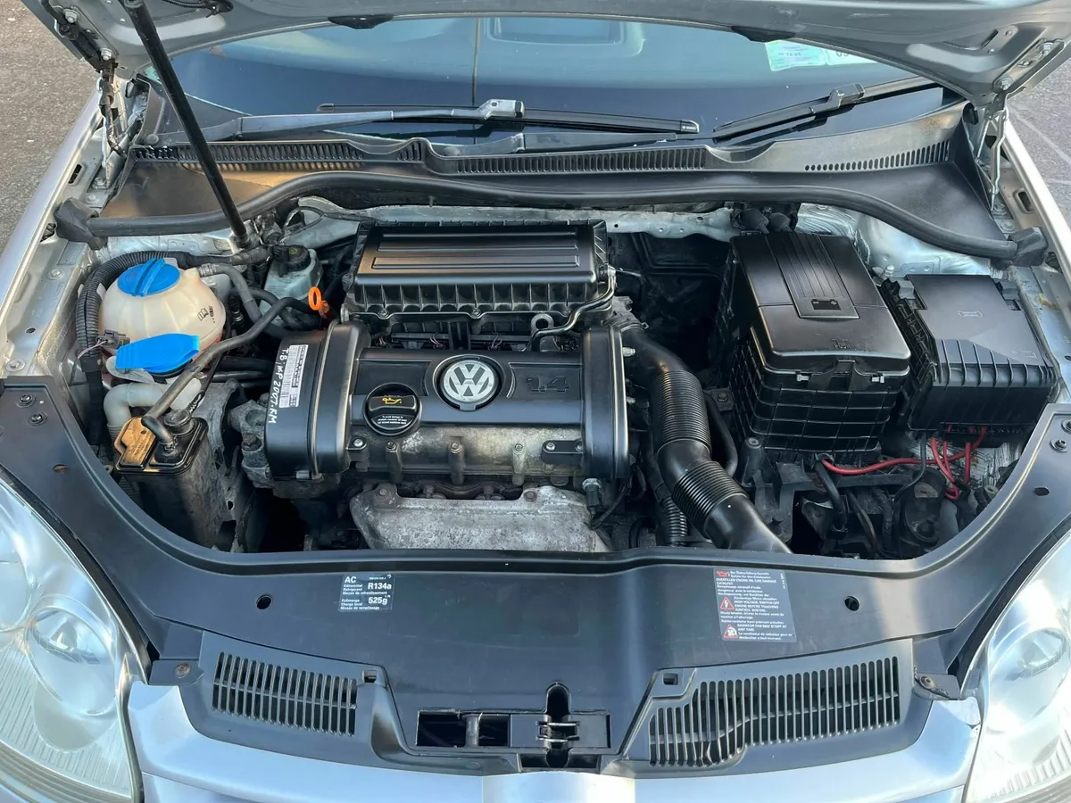 Volkswagen Golf 2007 - Image 1