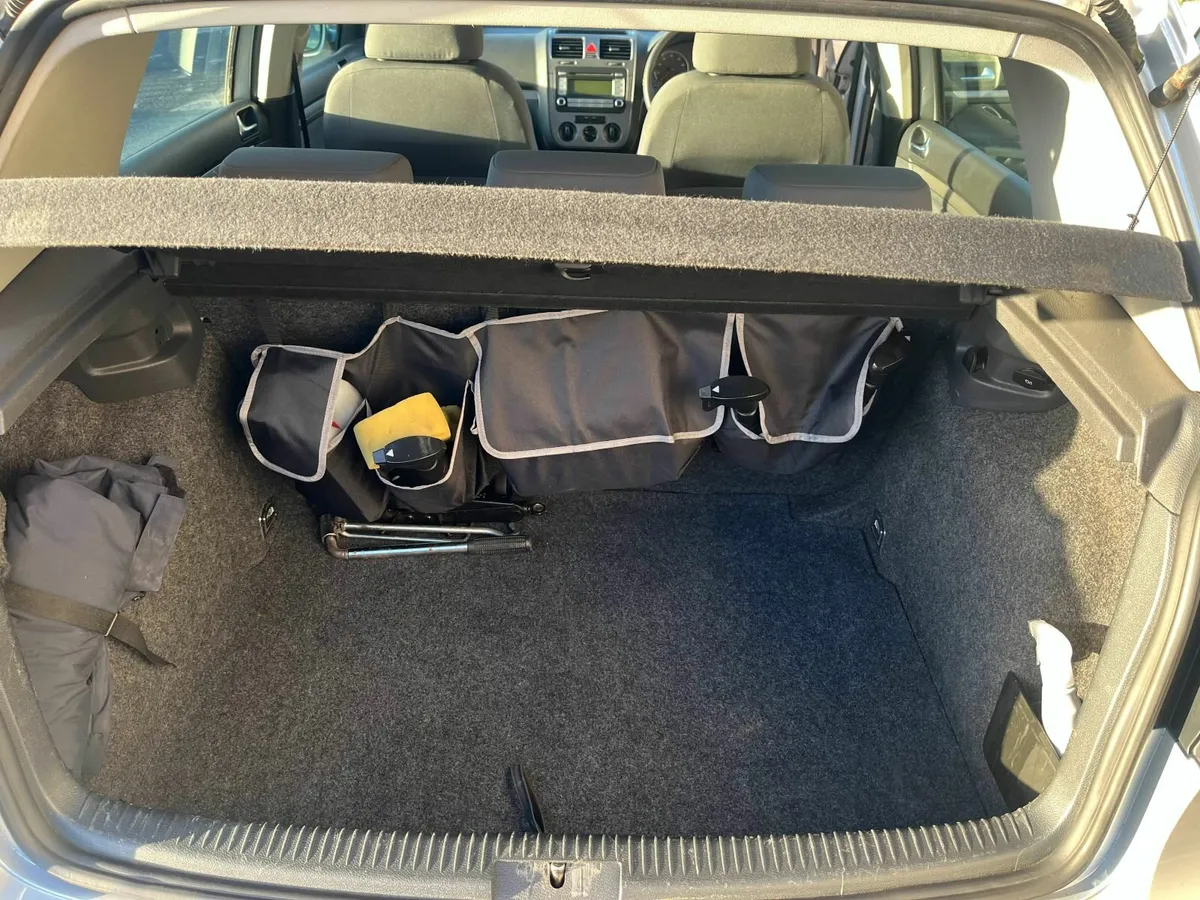 Volkswagen Golf 2007 - Image 2