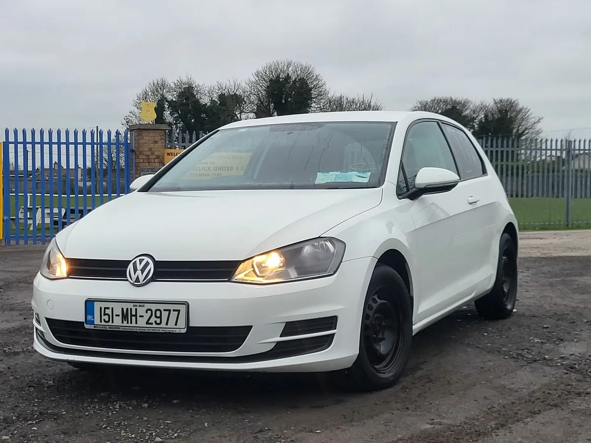 Volkswagen Golf 2015 - Image 1