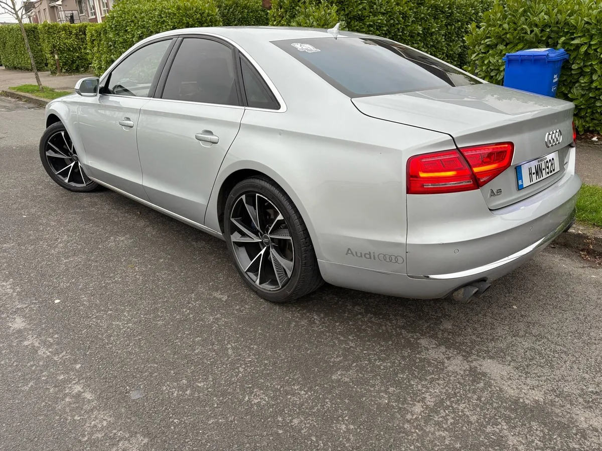 Audi A8 D4 3.0 TDI Quattro - Image 2