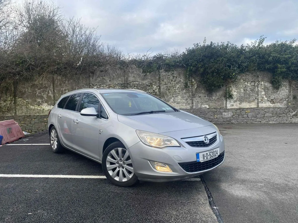 Opel vauxhall asta 1.2 eco disele 5 speed manual n - Image 2