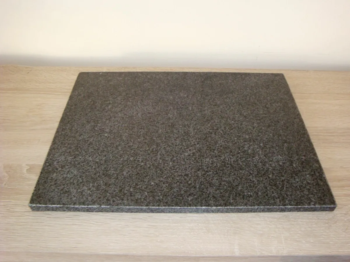 Granite chopping board worktop - Image 1