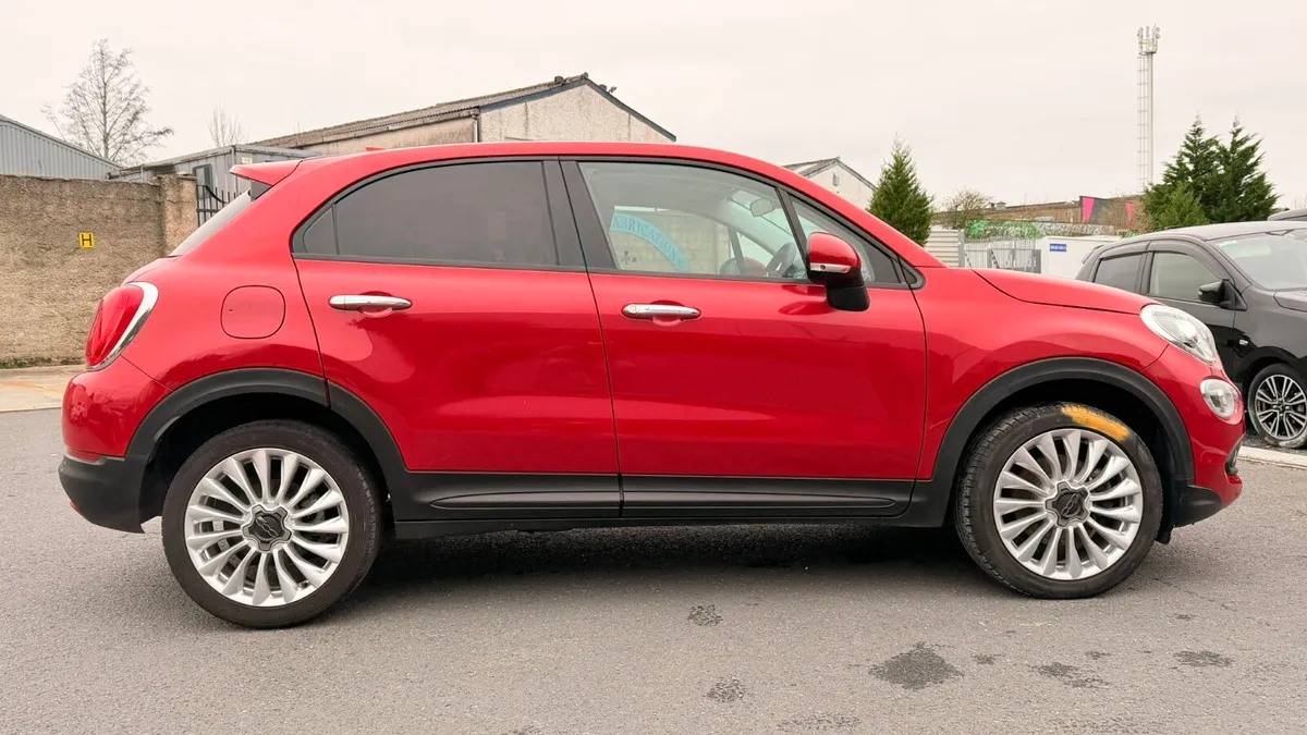 Fiat 500 Red 2017 - Image 3