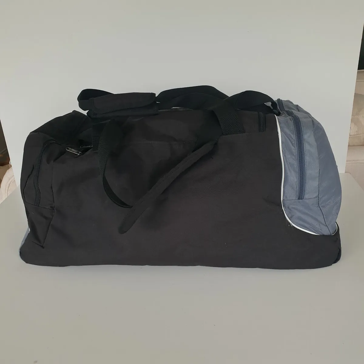 Munster rugby adidas duffel bag - Image 3