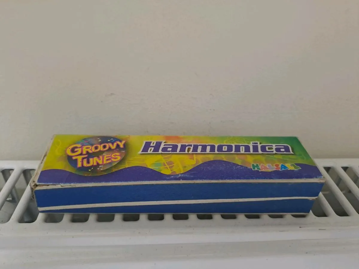 Parrot Harmonica - Image 1