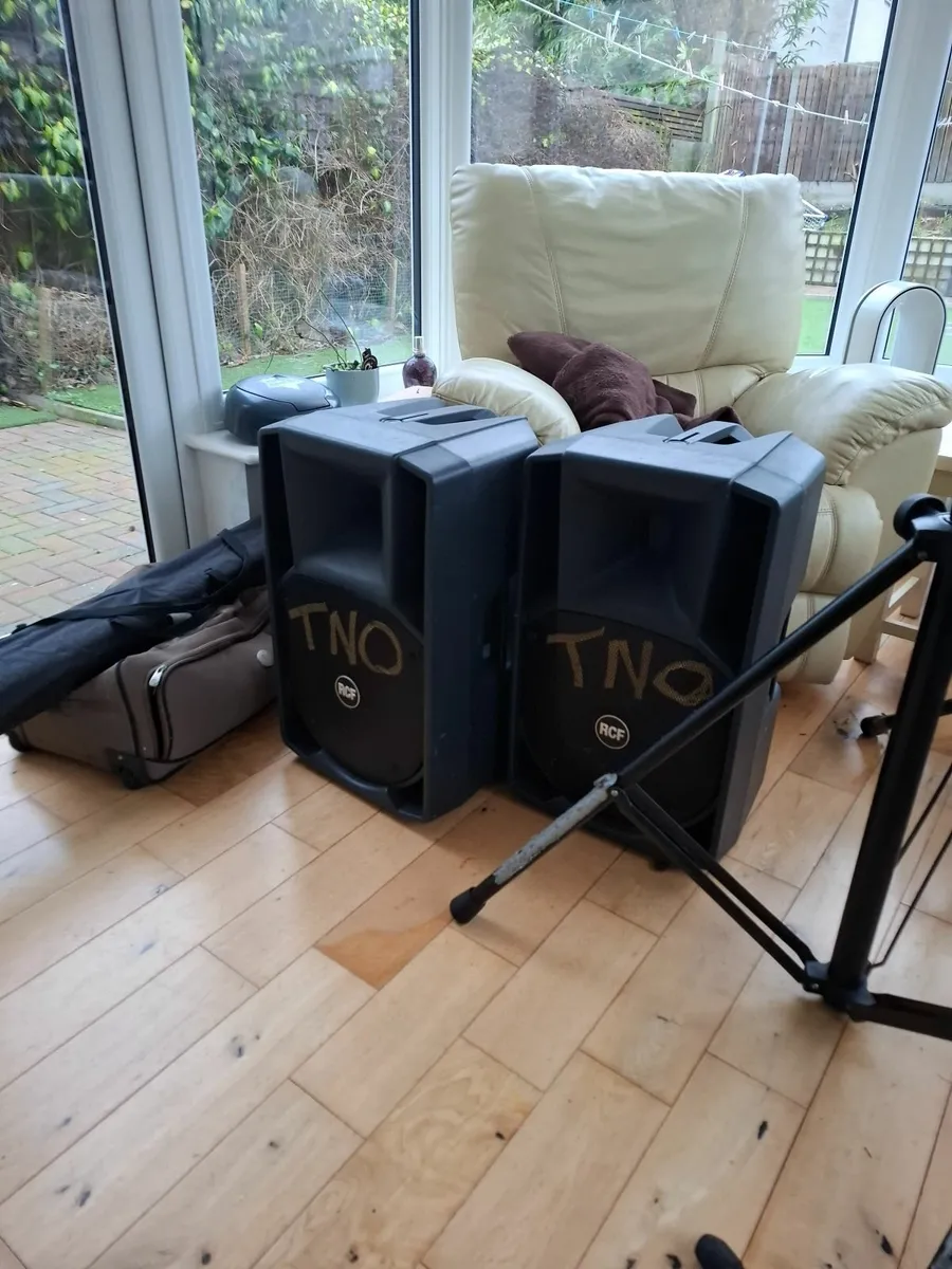 Audio music equipment - Image 1