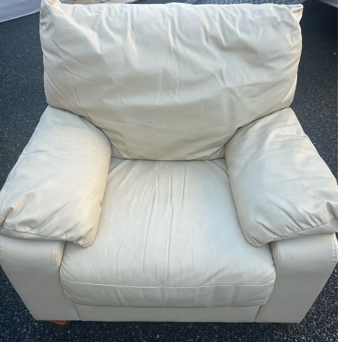 Leather armchair - Image 2