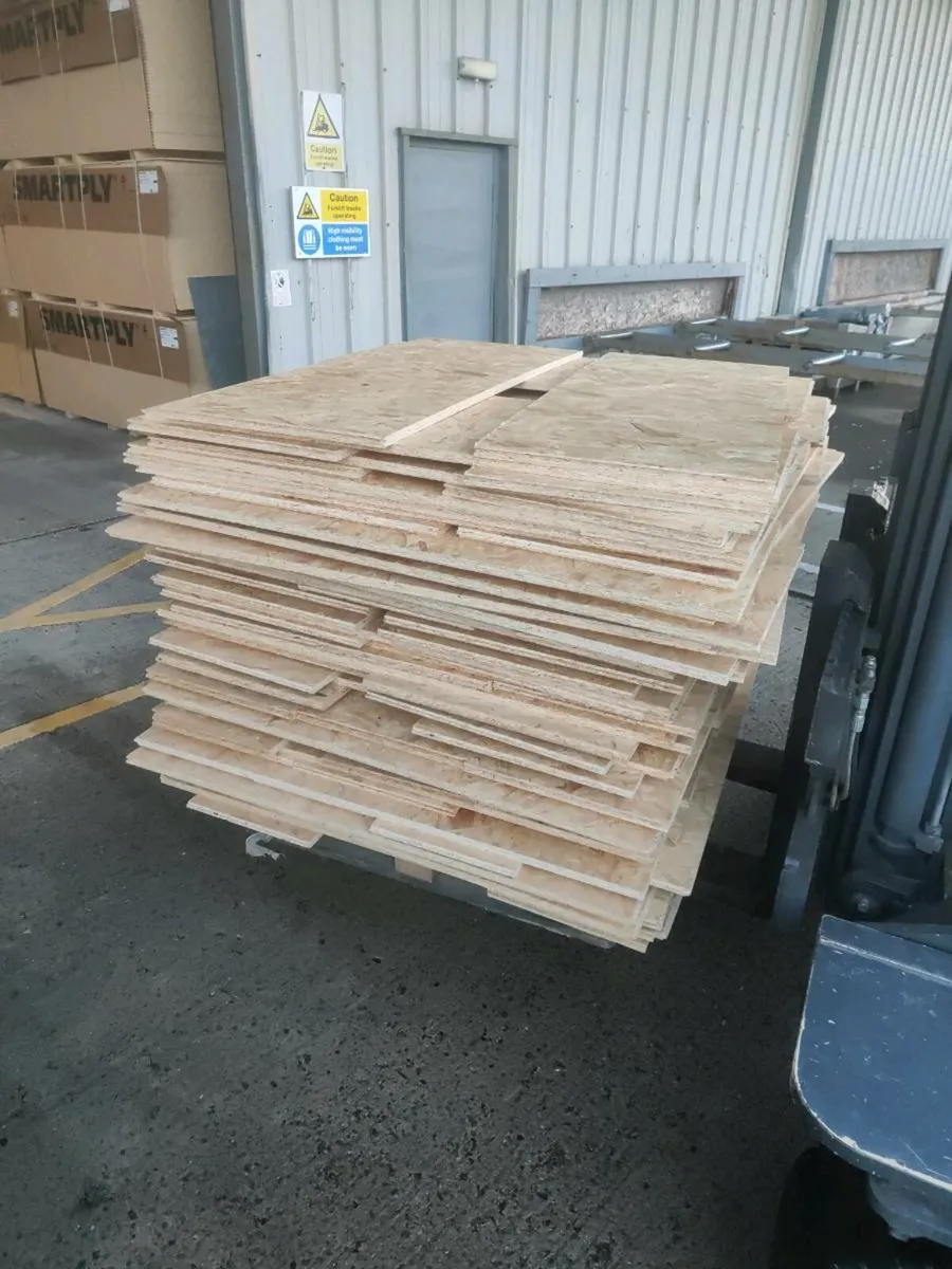 Loft boards OSB TG 18mm boards - Image 1