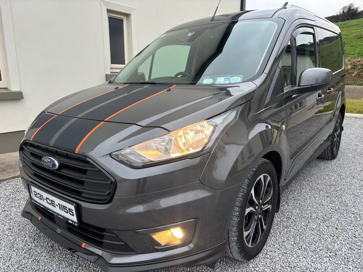 2023 Ford Transit Connect Sport - Image 2