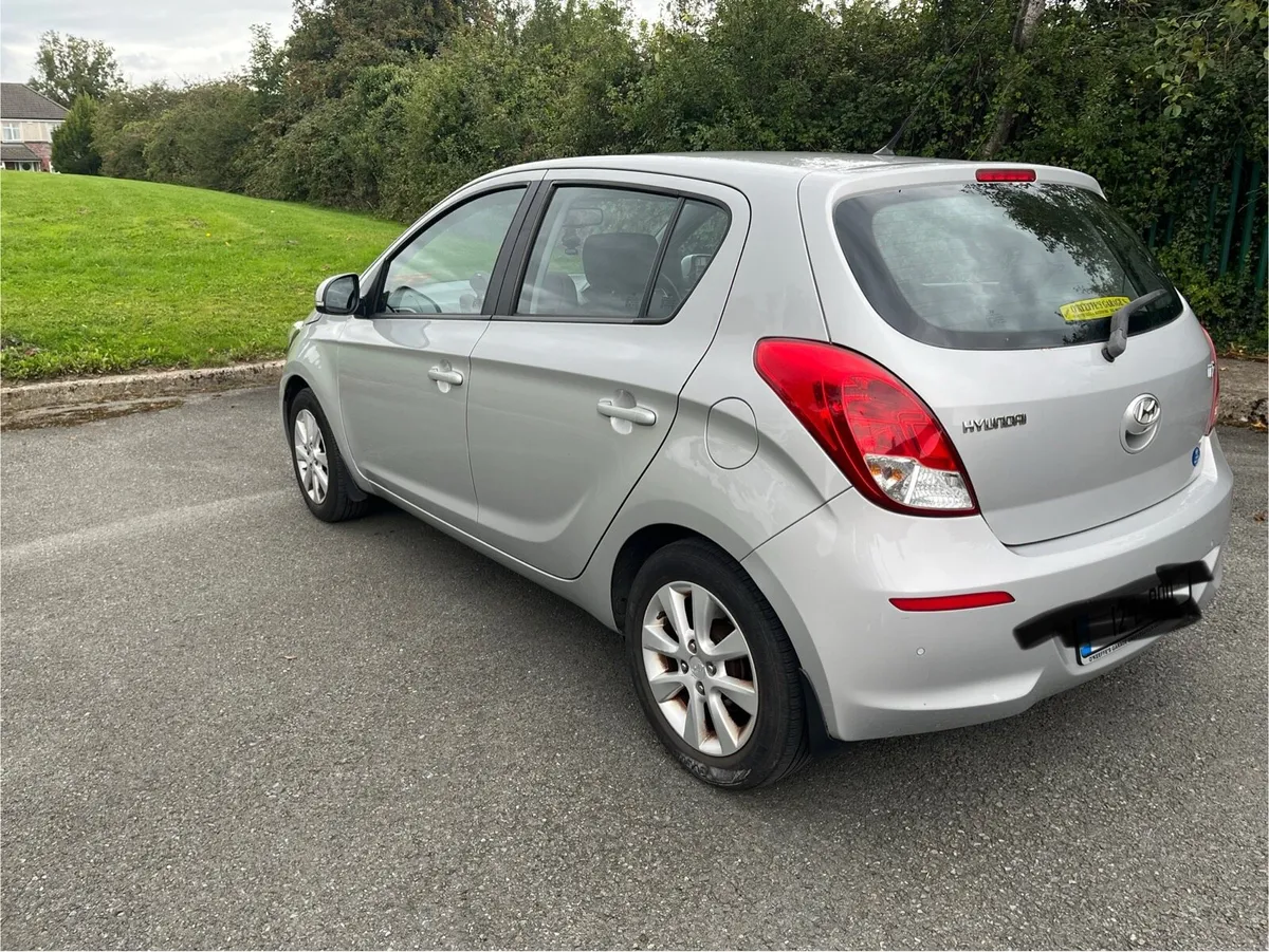 Hyundai i20 - Image 3