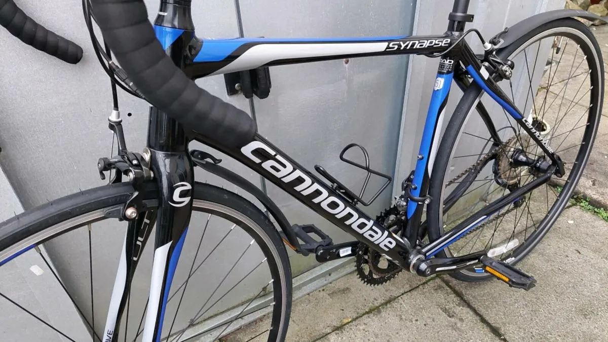 Cannondale Synapse Road Bike In As New Condition - Image 2