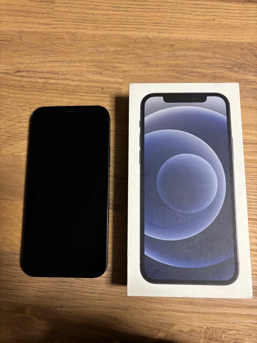 iPhone 12 - Image 1