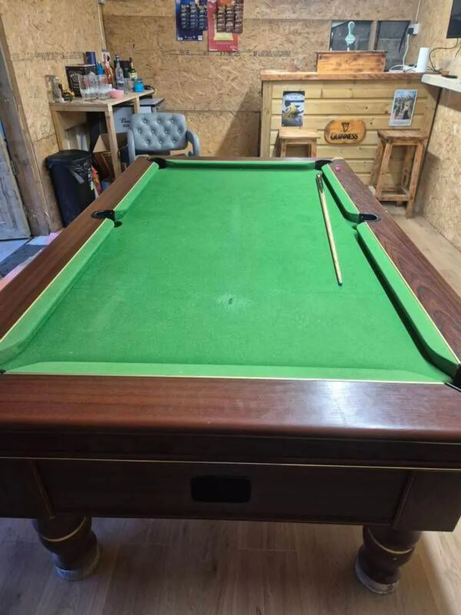 pool table - Image 2