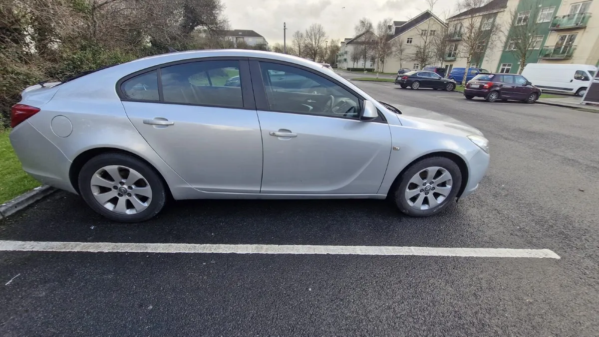 Opel Insignia 2011 - Image 1