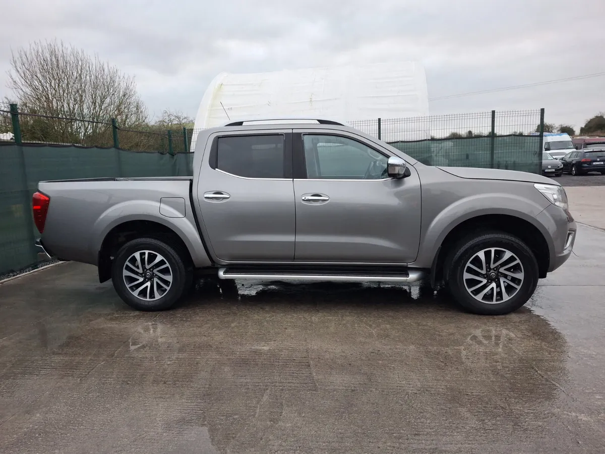 2017 Nissan Navara  Tekna  2.3 Diesel - Image 3