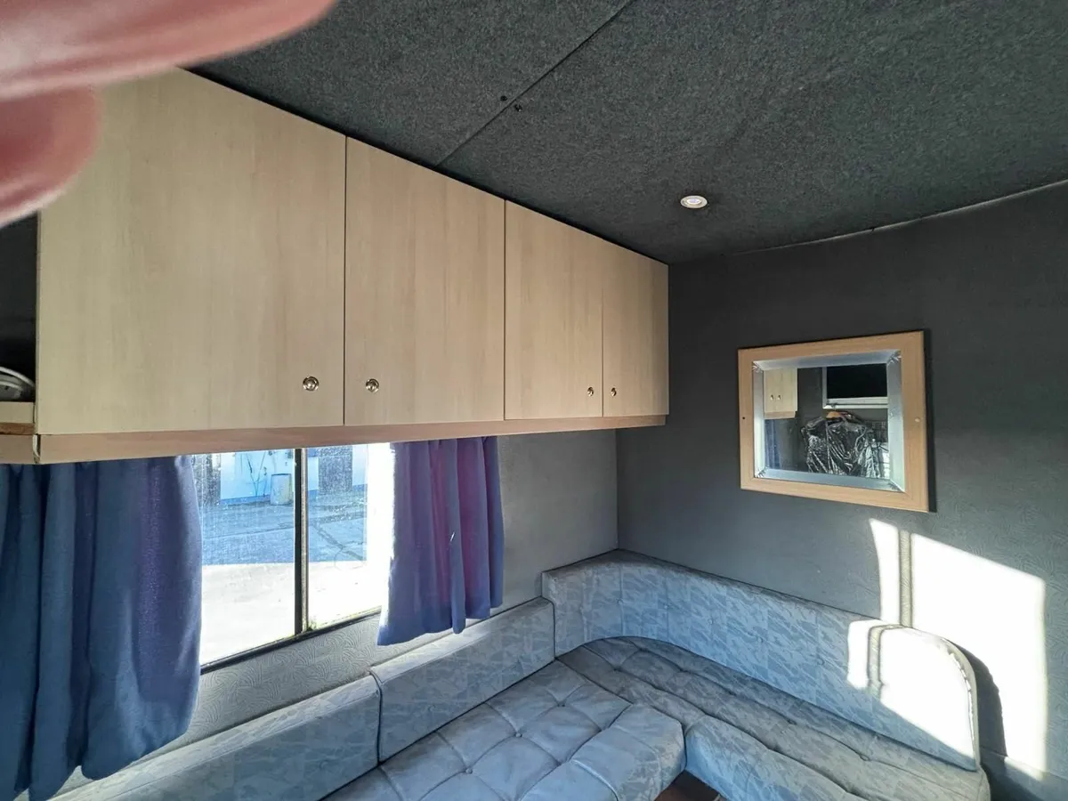 7.5t Horse Lorry for Sale - Image 4