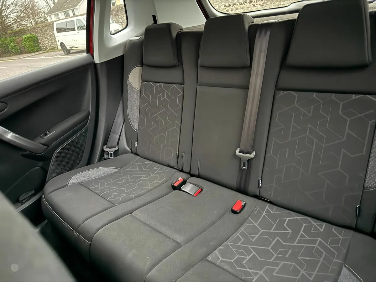 2017 Peugeot 2008 | 1.6 diesel | 112500km - Image 3