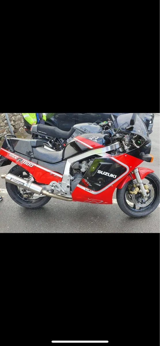 Suzuki Gsxr 1100 Slabside - Image 1