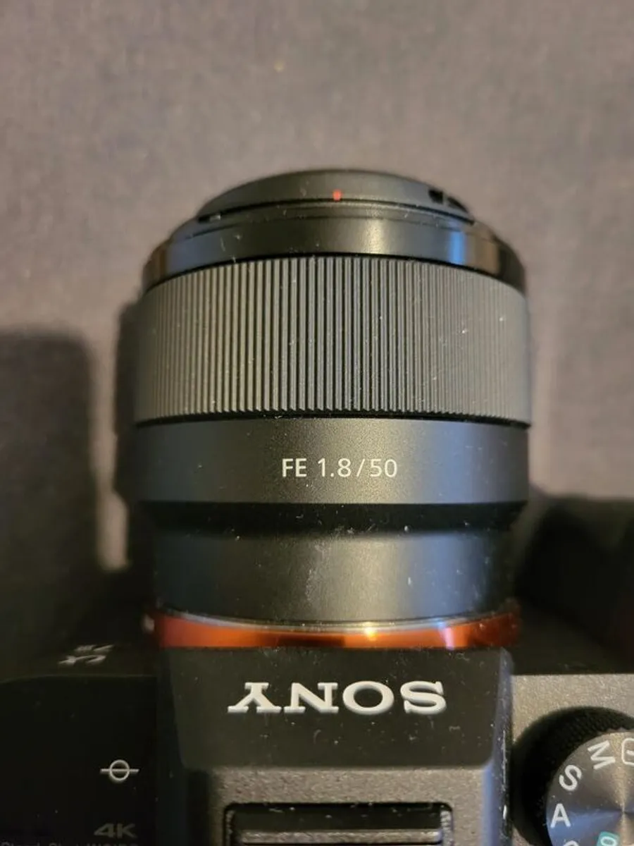 Sony A7 III | Full-Frame Mirrorless Camera +lens - Image 2