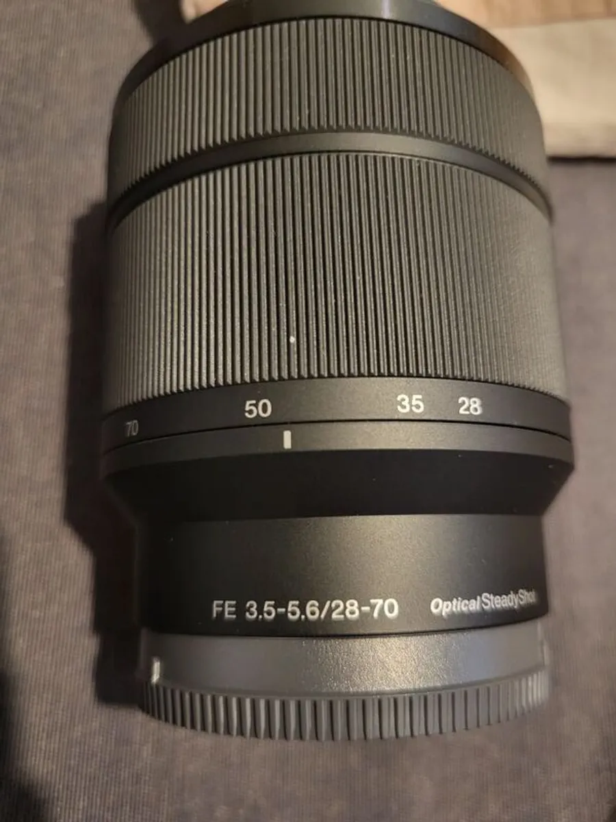 Sony A7 III | Full-Frame Mirrorless Camera +lens - Image 3