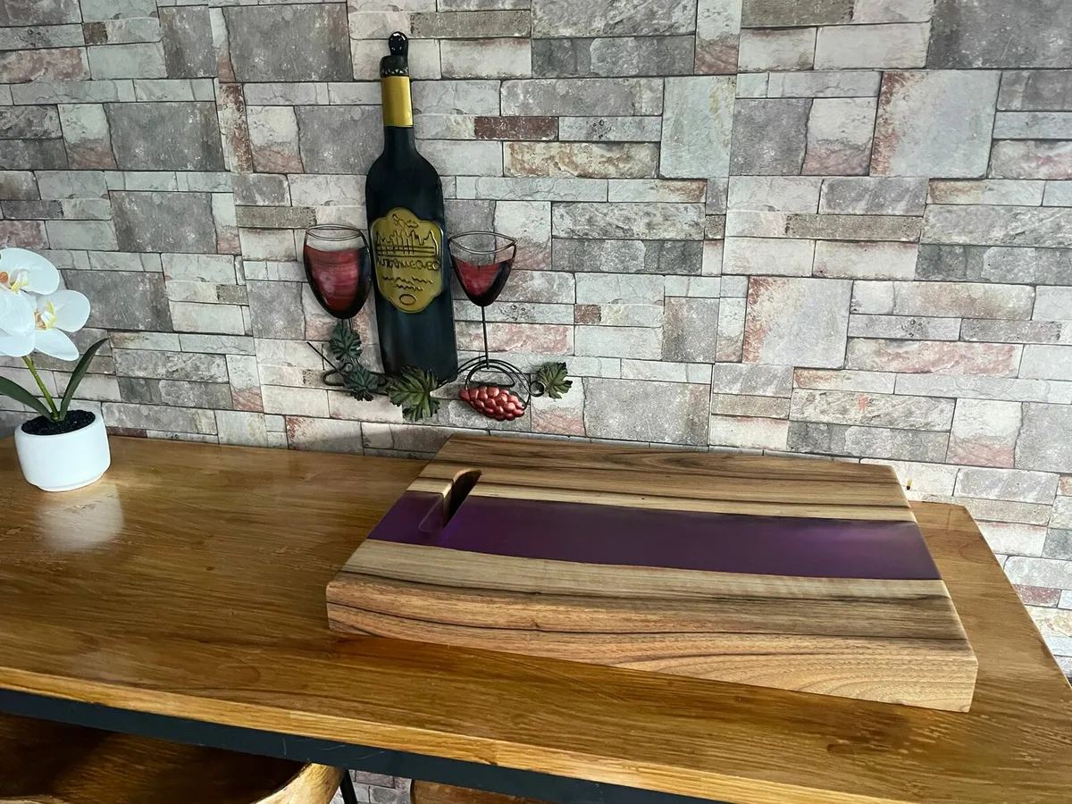 Epoxy + Walnut cutting board - Image 3