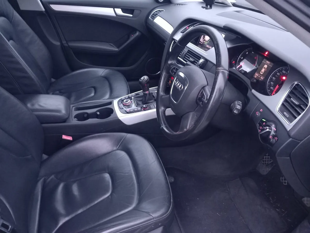 Audi A4 2012 - Image 3