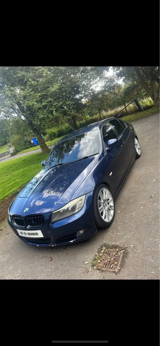 2010 BMW 320d e90 - Image 1