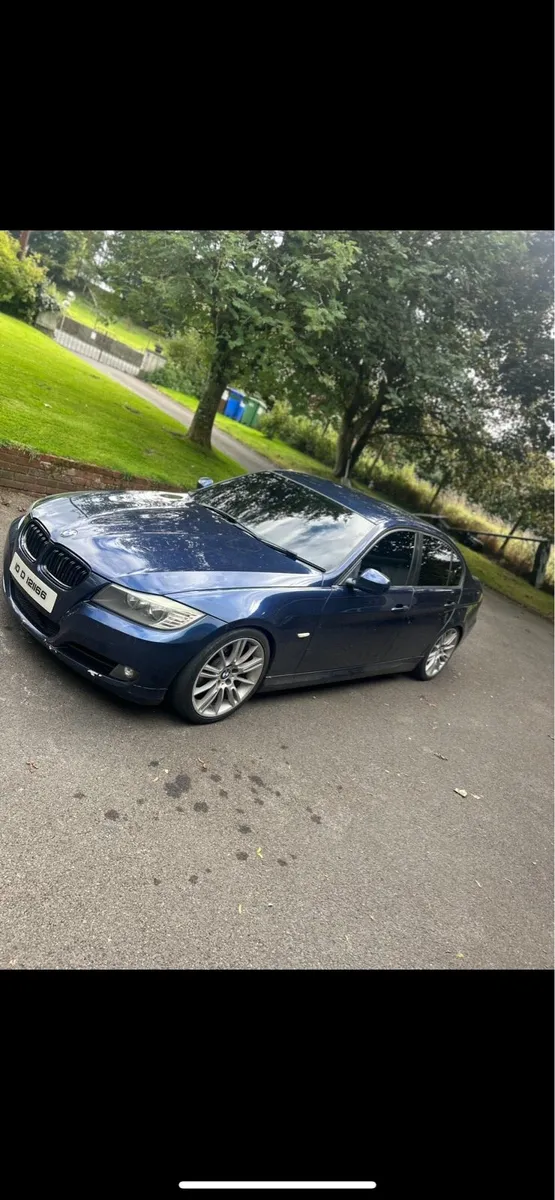 2010 BMW 320d e90 - Image 4