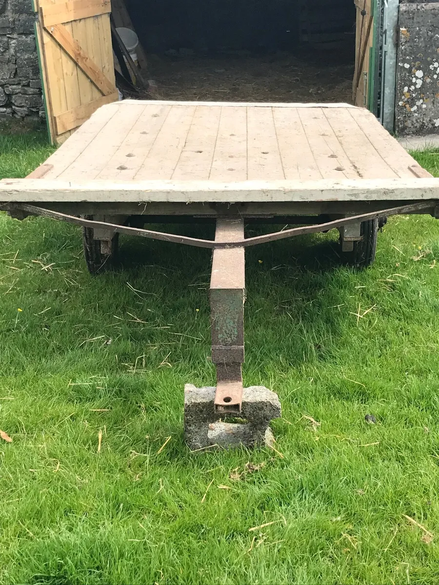 Small Tractor trailer - Image 1