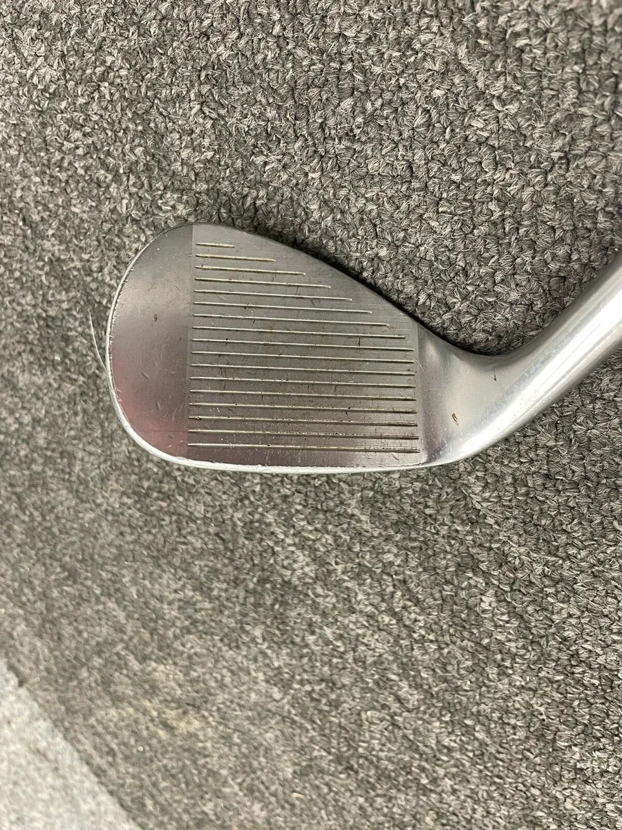 Titleist 50D Vokey SM10 Wedge - Image 3