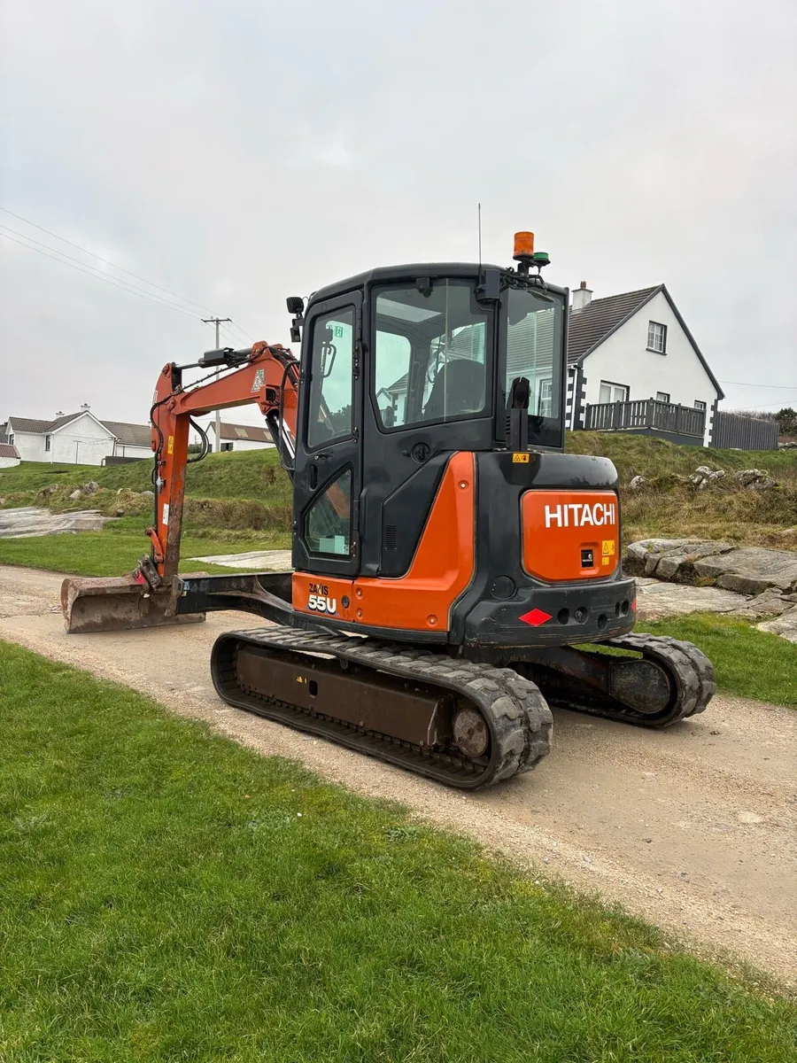 2020 55u-6 - Image 1