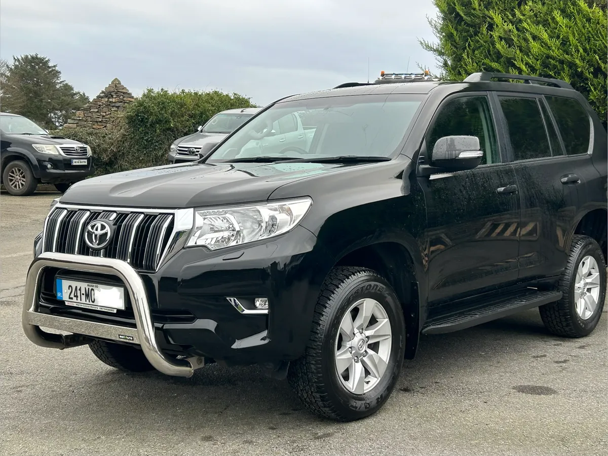 2024 Toyota Landcruiser LWB Auto 204 Bhp - Image 3