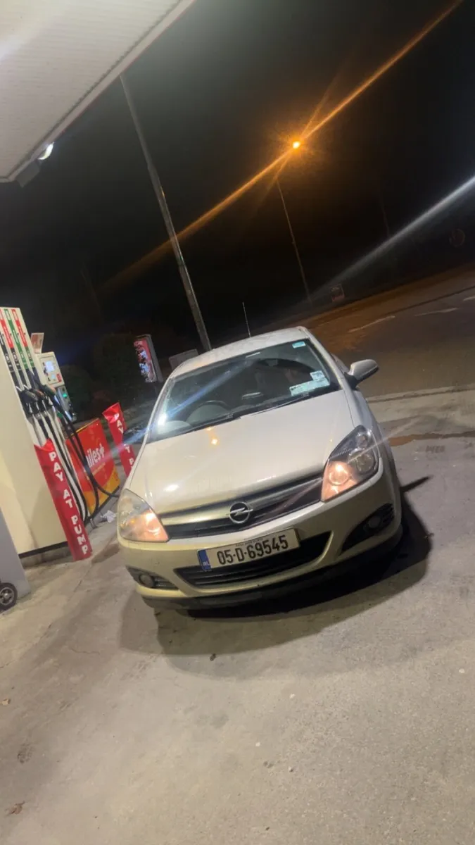 Opel Astra 2005 - Image 1
