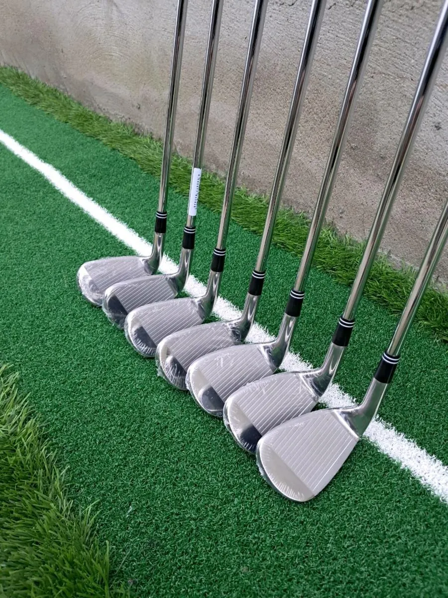 Brand new irons - Image 1