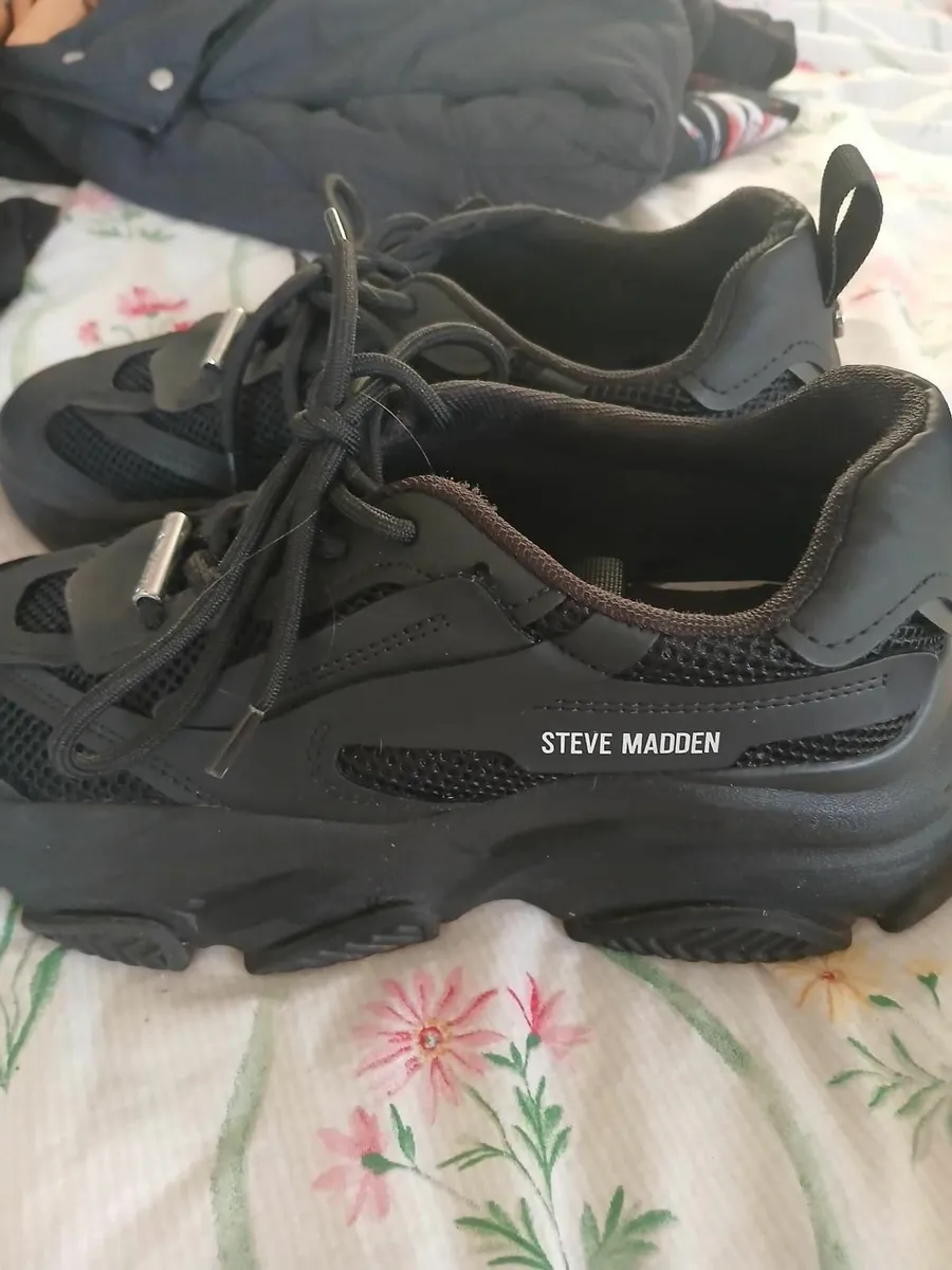 Steve Madden - Image 1