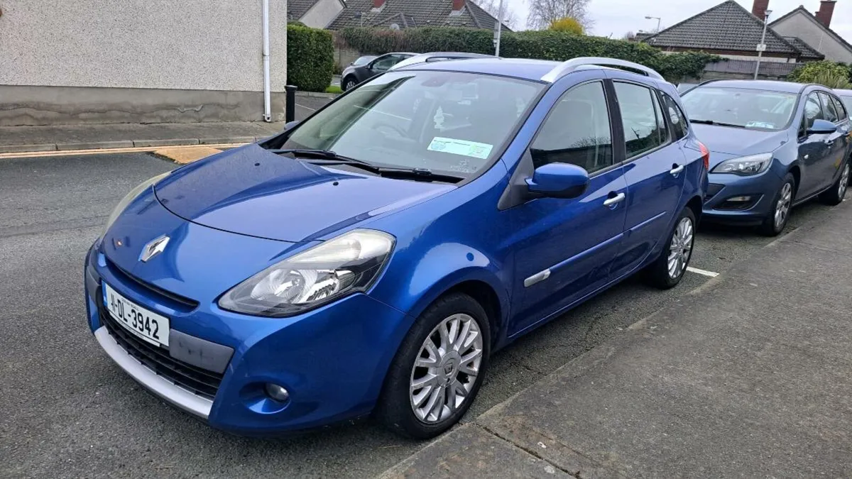 Clio Estate 2011 1.5 diesel New nct tax low milage - Image 2
