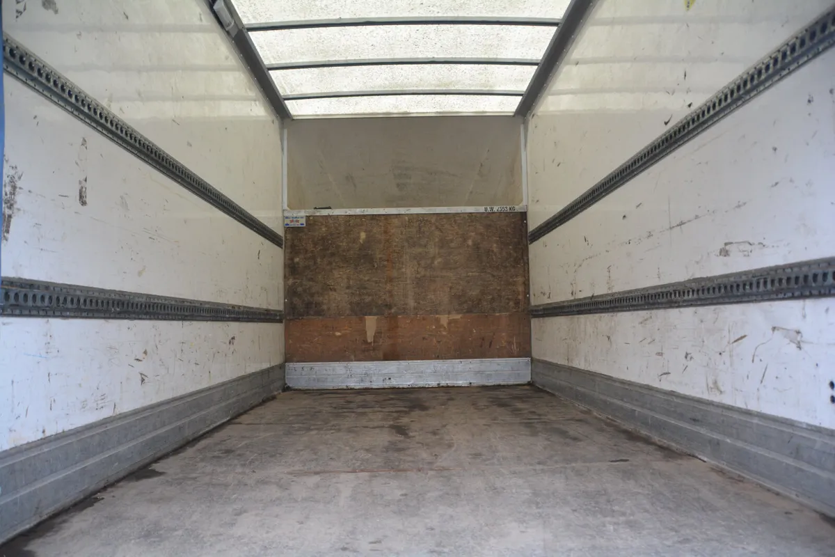 Sprinter TRADE SALE ONLY # 0872557867 - Image 2