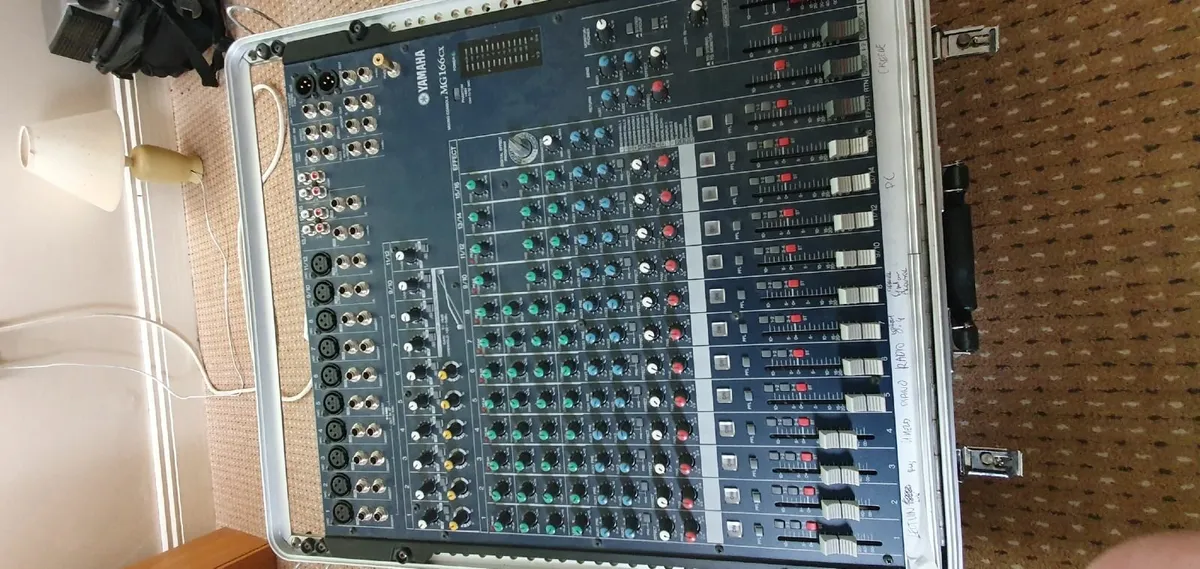 Yamaha MG166CX Analogue Mixer - Image 1
